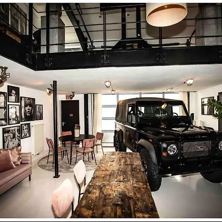 Ivory Loft / Carloft *